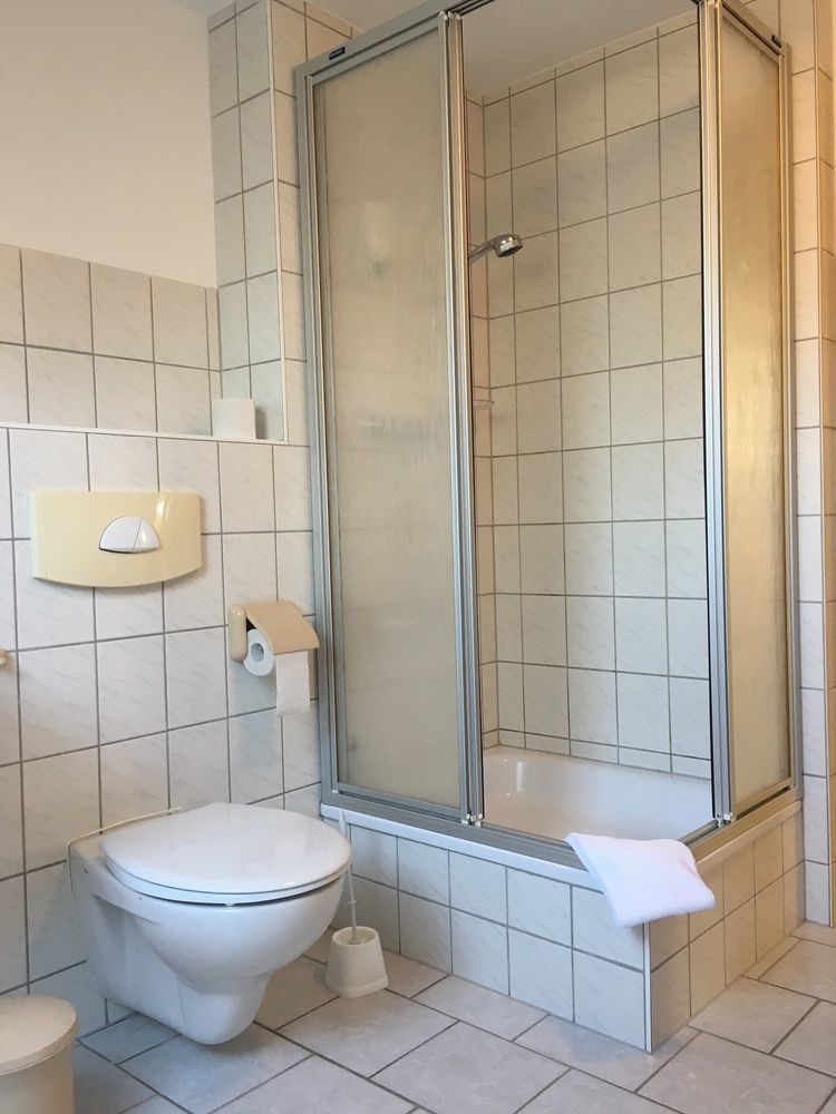 Hopfengrund Hotel Арнщат Екстериор снимка