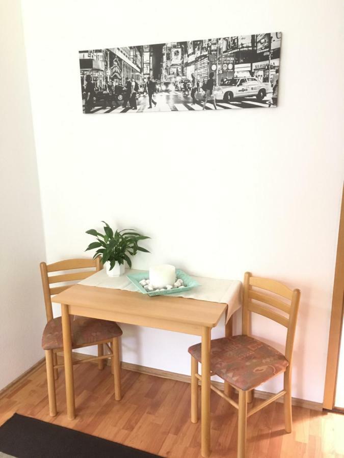 Hopfengrund Hotel Арнщат Екстериор снимка