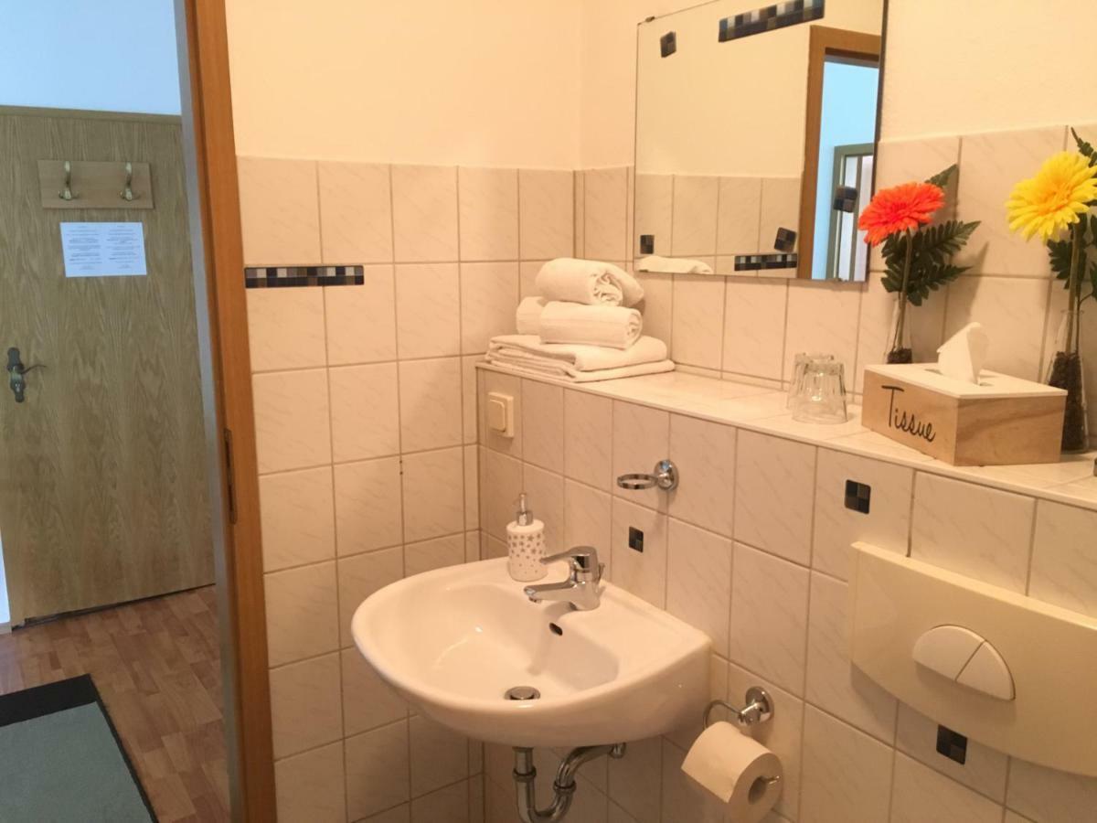 Hopfengrund Hotel Арнщат Екстериор снимка