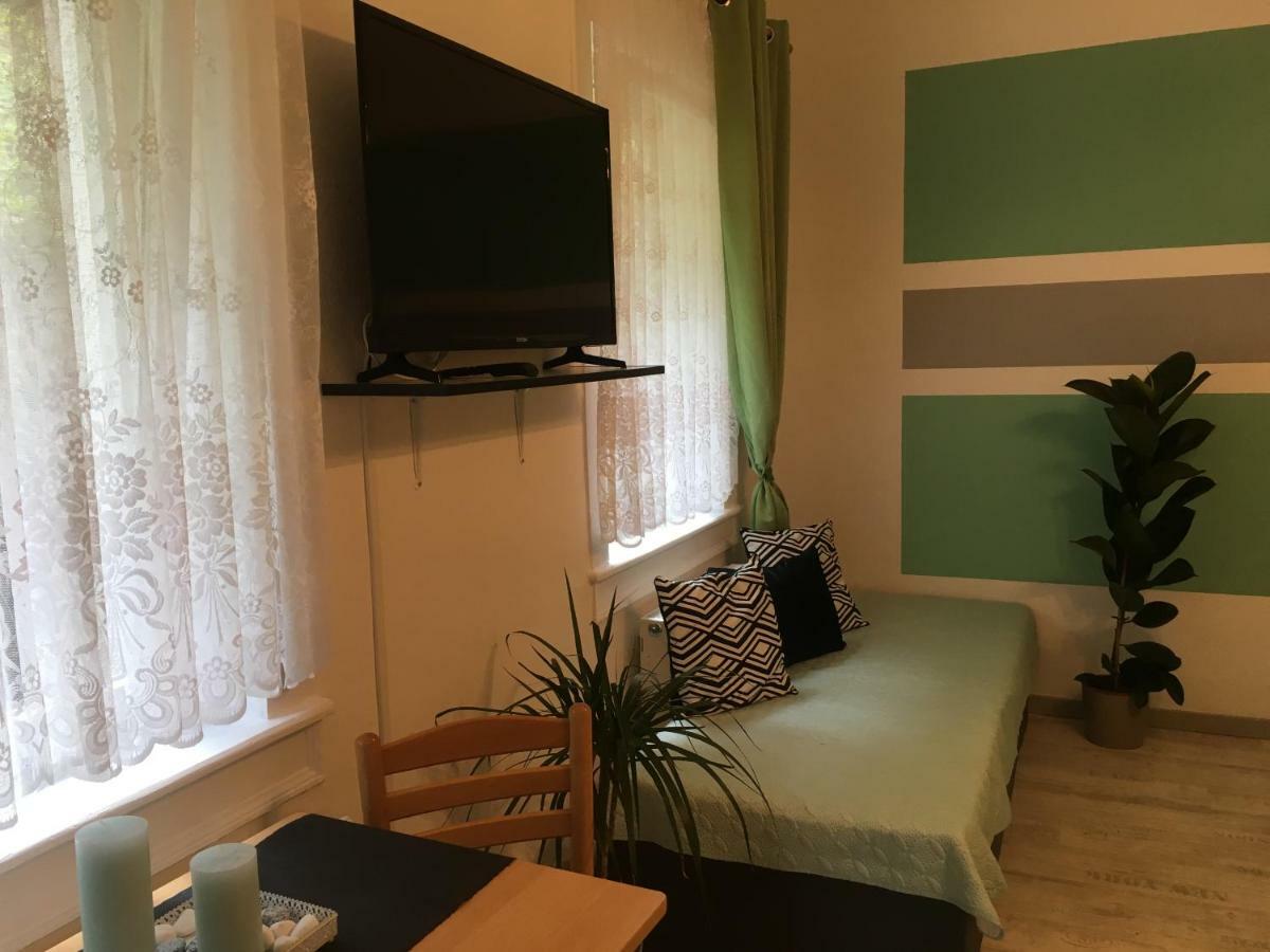 Hopfengrund Hotel Арнщат Екстериор снимка